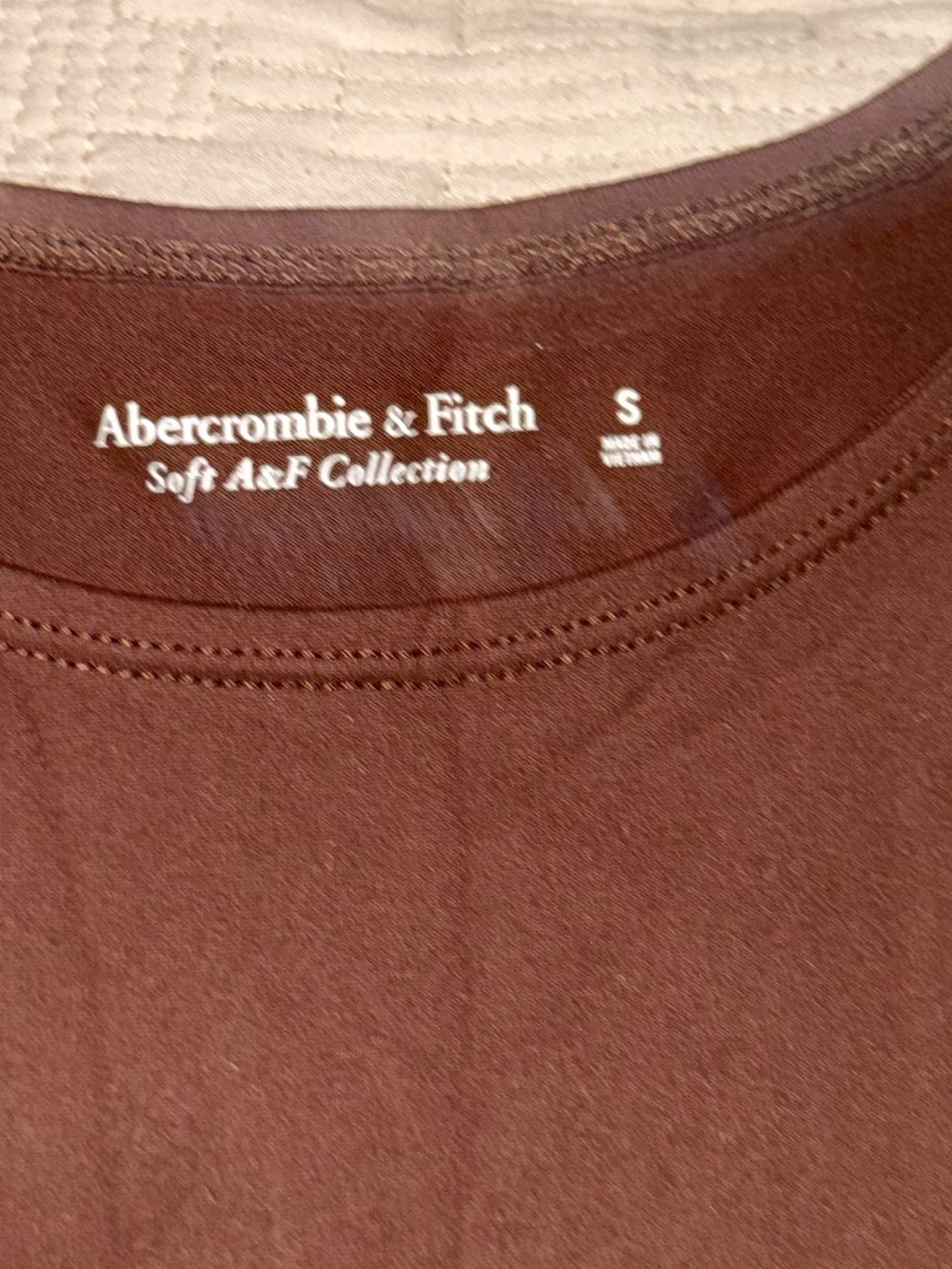 NWOT Abercrombie and Fitch Seamless Fabric Crew Tank Bodysuit Size Small Brown - Picture 6 of 7